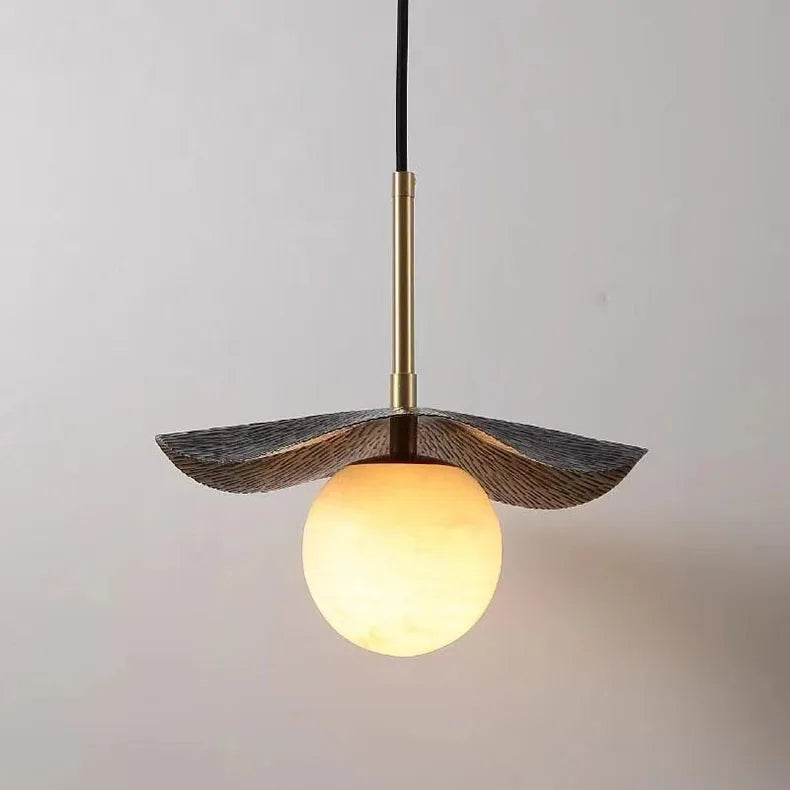 Kupfer Marmor Pendelleuchte Mit Fließender Kupferwelle Und Marmorkugel Für Luxuriöse Moderne Raumbeleuchtung
