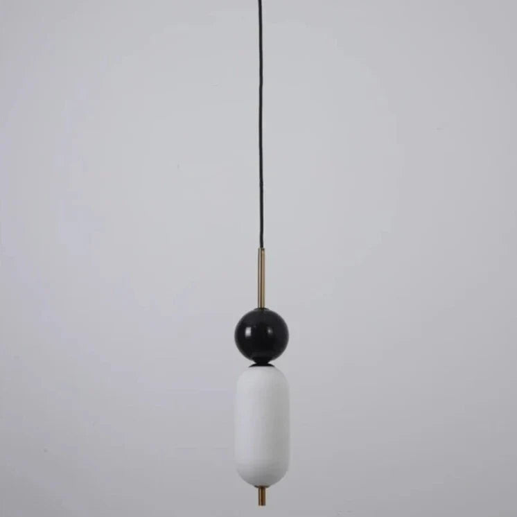Zwei-Ton Marmor Pendelleuchte Aus Schwarzweißem Marmor Für Stilvolles Raumlicht Und Luxuriöse Akzente Im Wohnzimmer