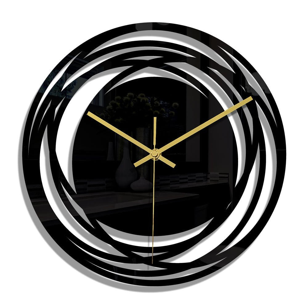 Wanduhr Aus Metall Mit Ineinandergreifenden Metallringen Glänzend Schwarz Goldene Zeiger Zifferblatt Ohne Zahlen Loftstil